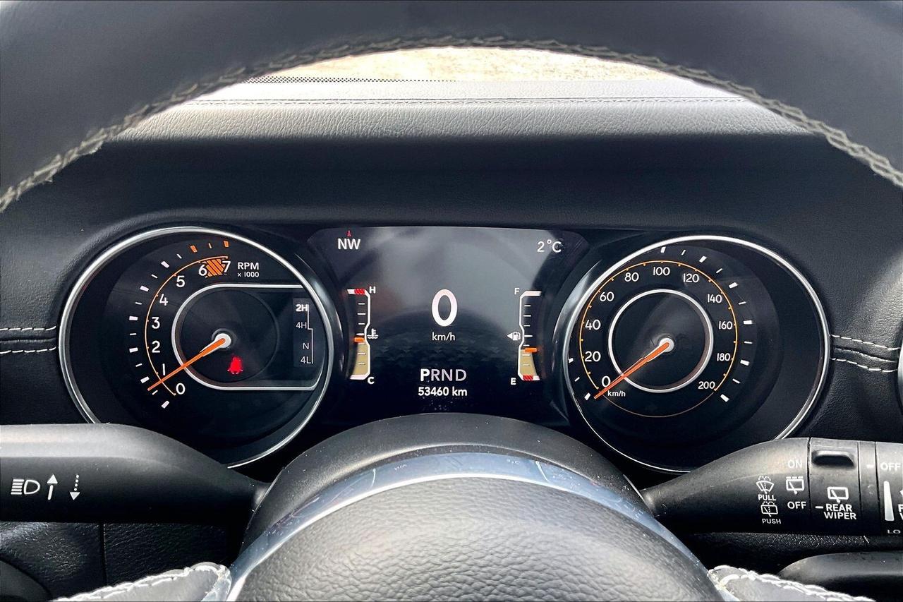 2023 Jeep Wrangler Sahara V6 |SkyTop |McKinley Leather |Tow Pkg |4X4 Photo