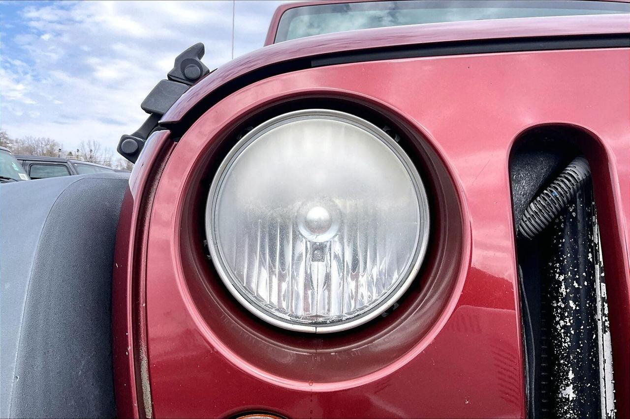 2010 Jeep Wrangler Unlimited Rubicon 4Dr | AS IS | 4X4 Photo