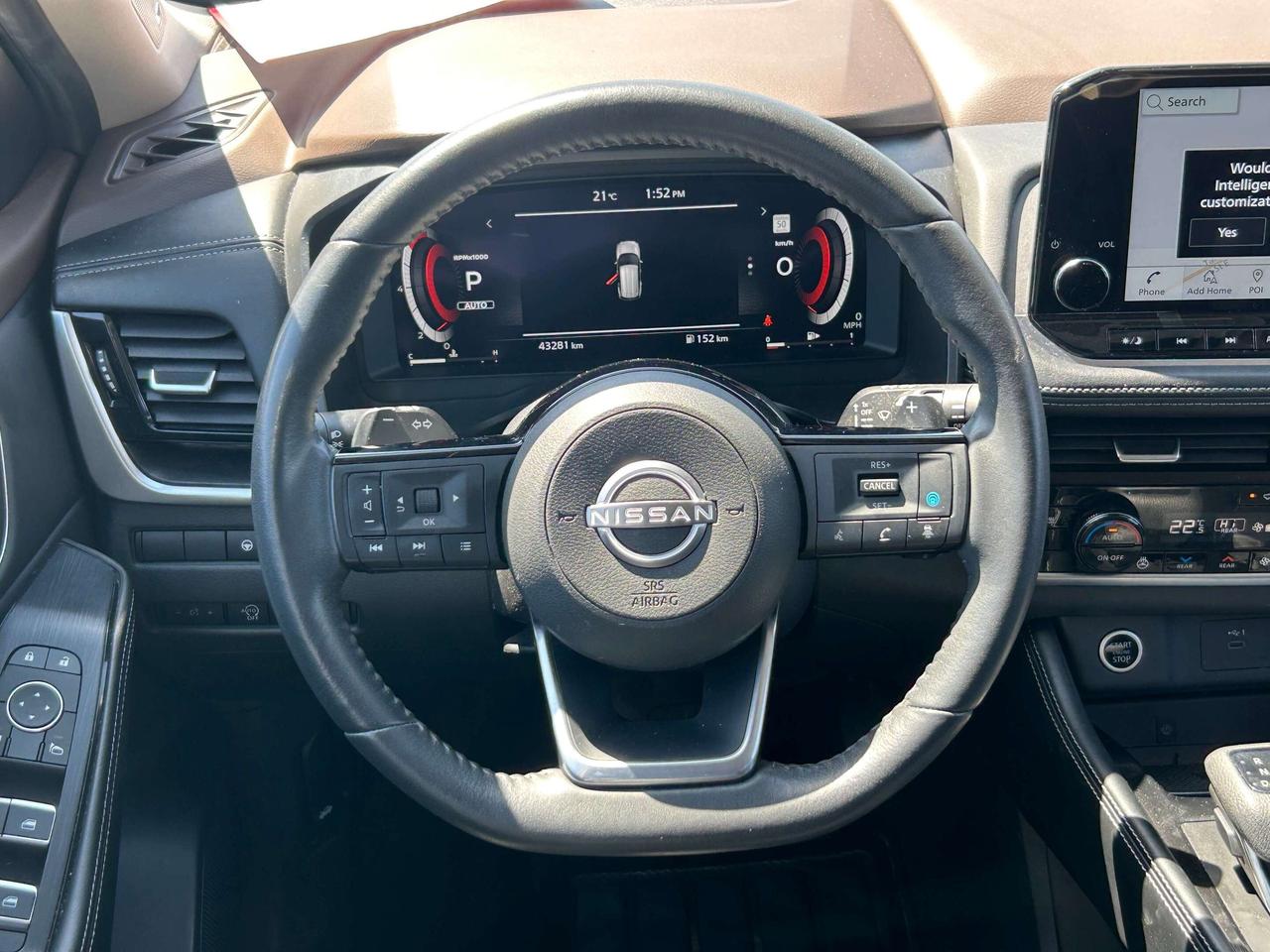 2023 Nissan Rogue PLATINUM, CLEAN CARFAX, SUNROOF, REMOTE START! - Photo #12