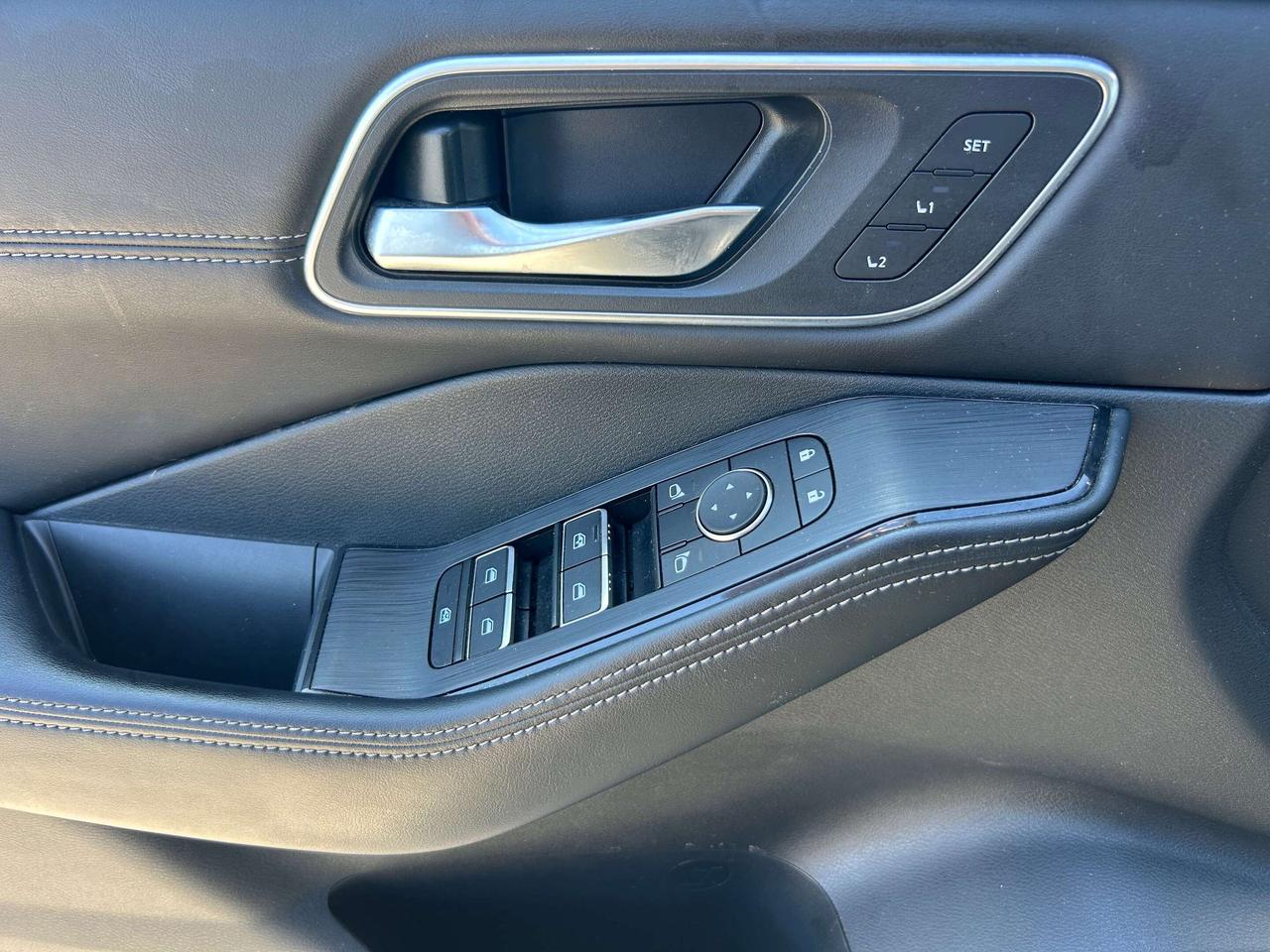 2023 Nissan Rogue PLATINUM, CLEAN CARFAX, SUNROOF, REMOTE START! - Photo #14