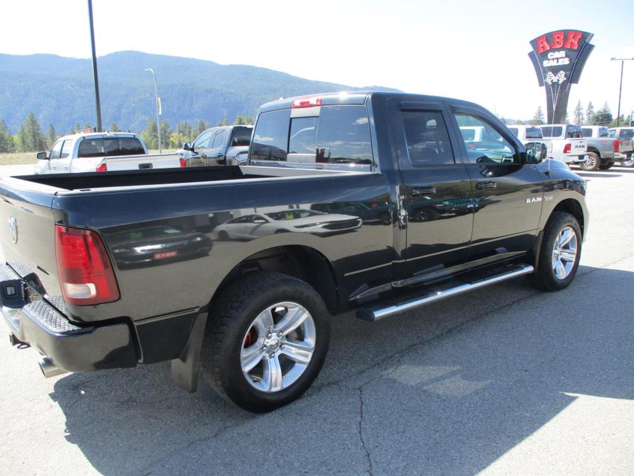 2015 RAM 1500 SPORT QUAD CAB 4WD Photo