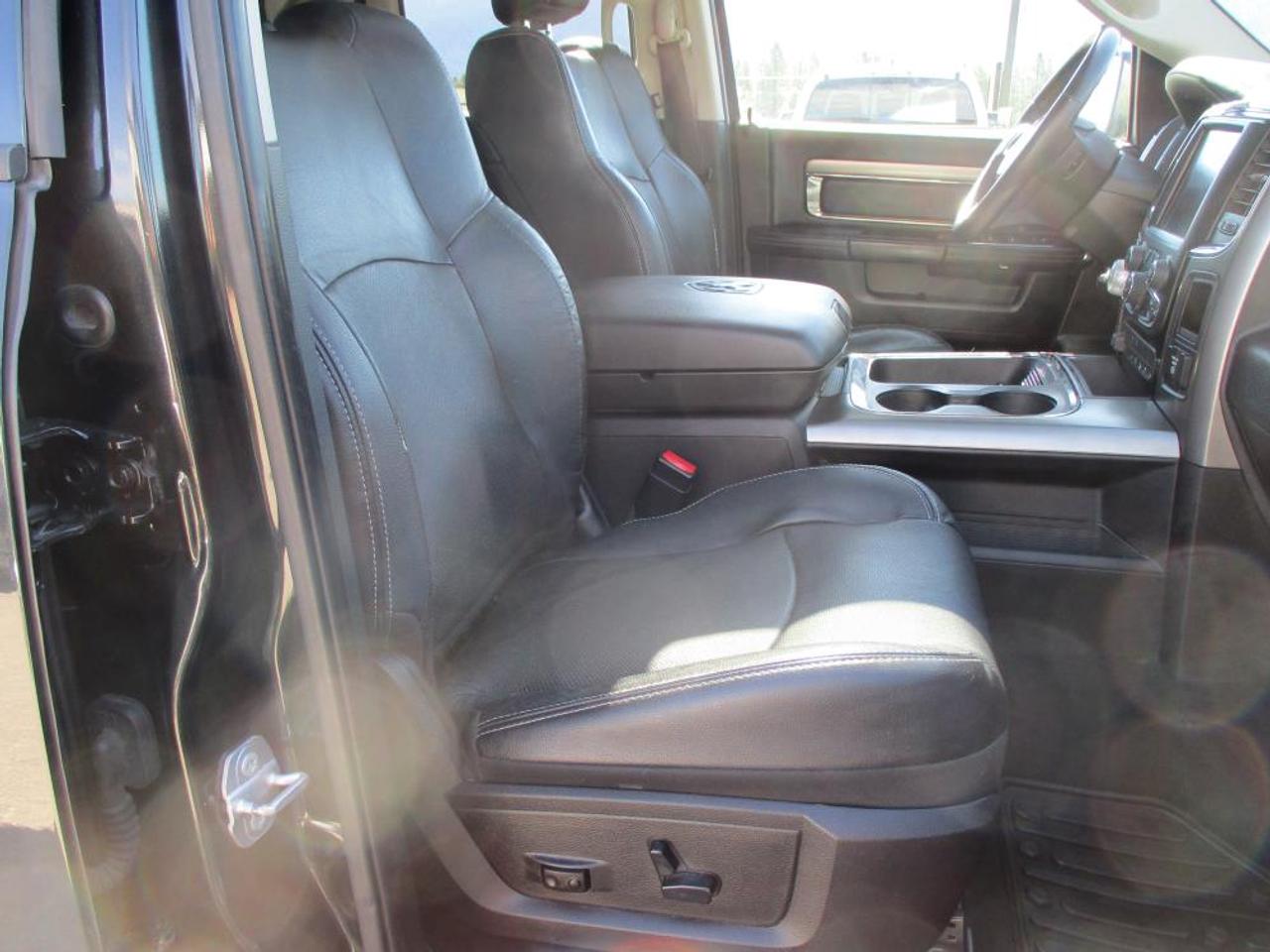 2015 RAM 1500 SPORT QUAD CAB 4WD - Photo #11