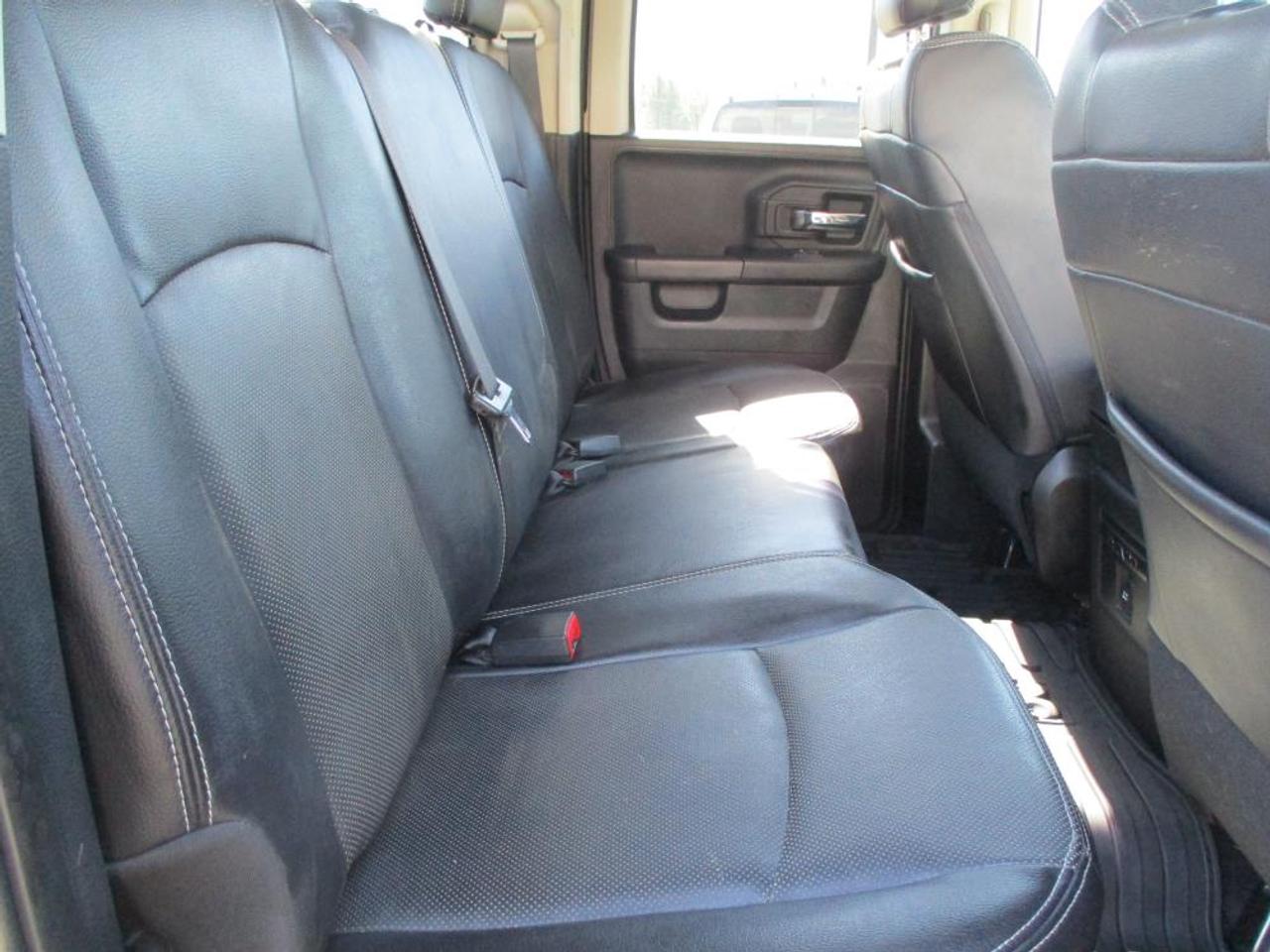 2015 RAM 1500 SPORT QUAD CAB 4WD Photo