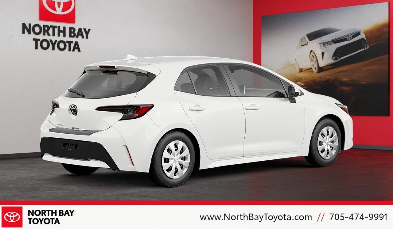 2026 Toyota Corolla Hatchback SE Photo2