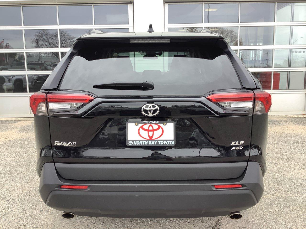 2023 Toyota RAV4 XLE Photo