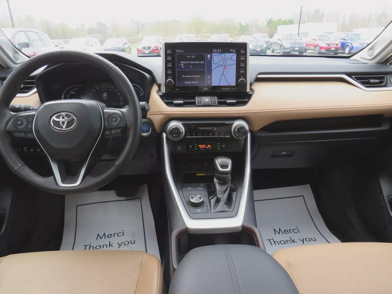 2022 Toyota RAV4 Hybrid Limited | Low KM | AWD | Leather | Navigation | Sunroof | Heated Front + Rear Seats | 360 Reverse Camera| Photo4