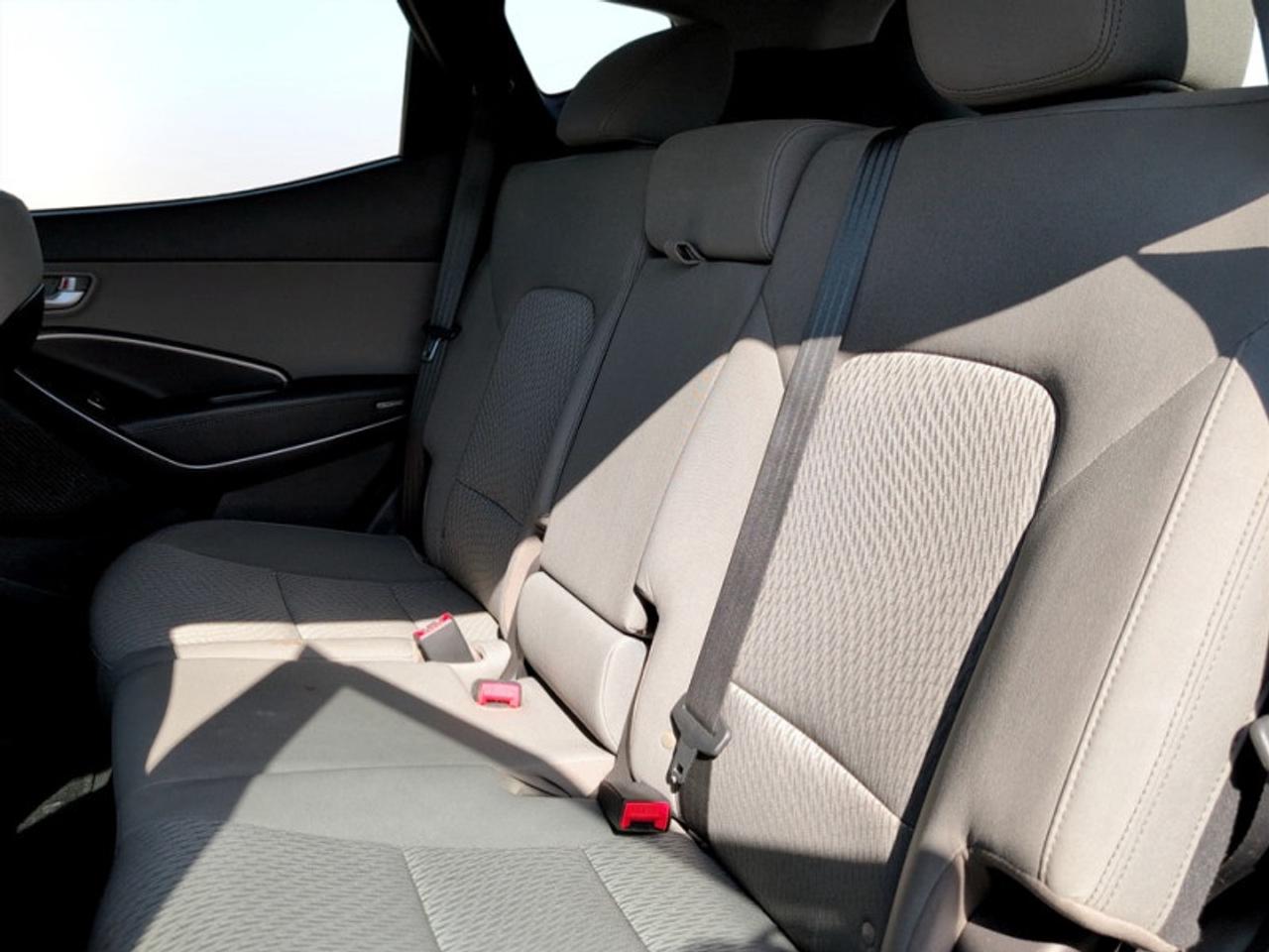 2017 Hyundai Santa Fe Sport 2.4L FWD  **LOW MILEAGE** Photo