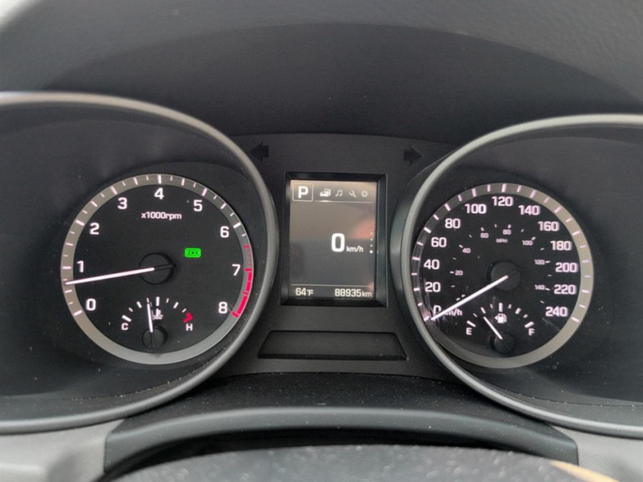 2017 Hyundai Santa Fe Sport 2.4L FWD  **LOW MILEAGE** Photo