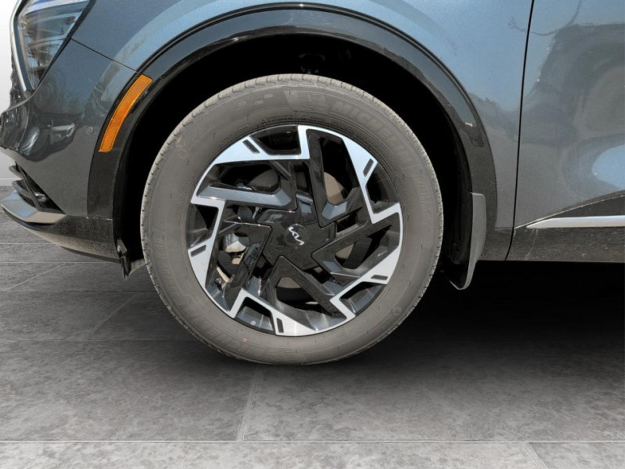 2025 Kia Sportage Plug-In Hybrid SX  **CLEAN CARFAX** Photo