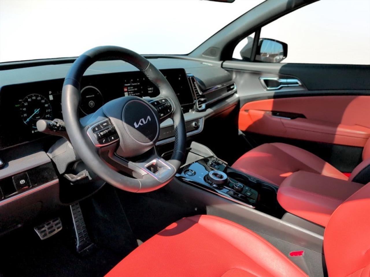 2025 Kia Sportage Plug-In Hybrid SX  **CLEAN CARFAX** Photo