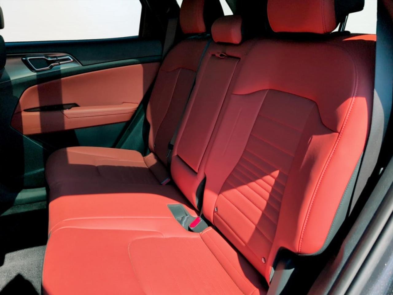 2025 Kia Sportage Plug-In Hybrid SX  **CLEAN CARFAX** Photo