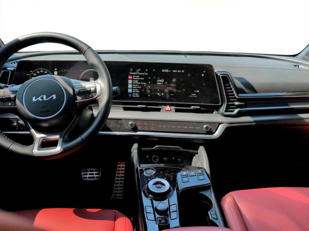 2025 Kia Sportage Plug-In Hybrid SX  **CLEAN CARFAX** Photo