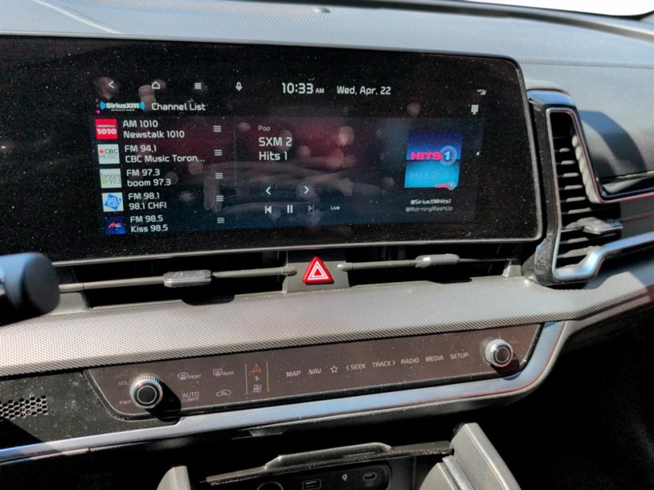 2025 Kia Sportage Plug-In Hybrid SX  **CLEAN CARFAX** Photo