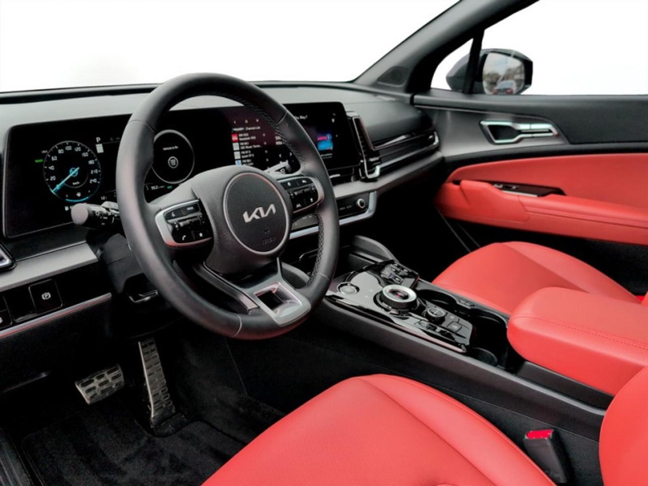 2025 Kia Sportage Plug-In Hybrid SX  **CLEAN CARFAX** Photo