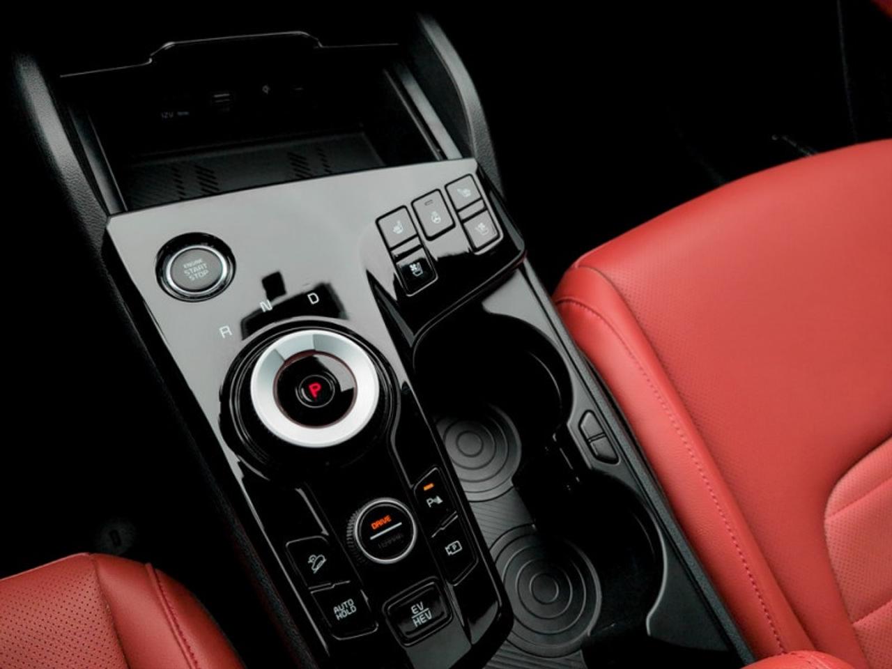 2025 Kia Sportage Plug-In Hybrid SX  **CLEAN CARFAX** Photo