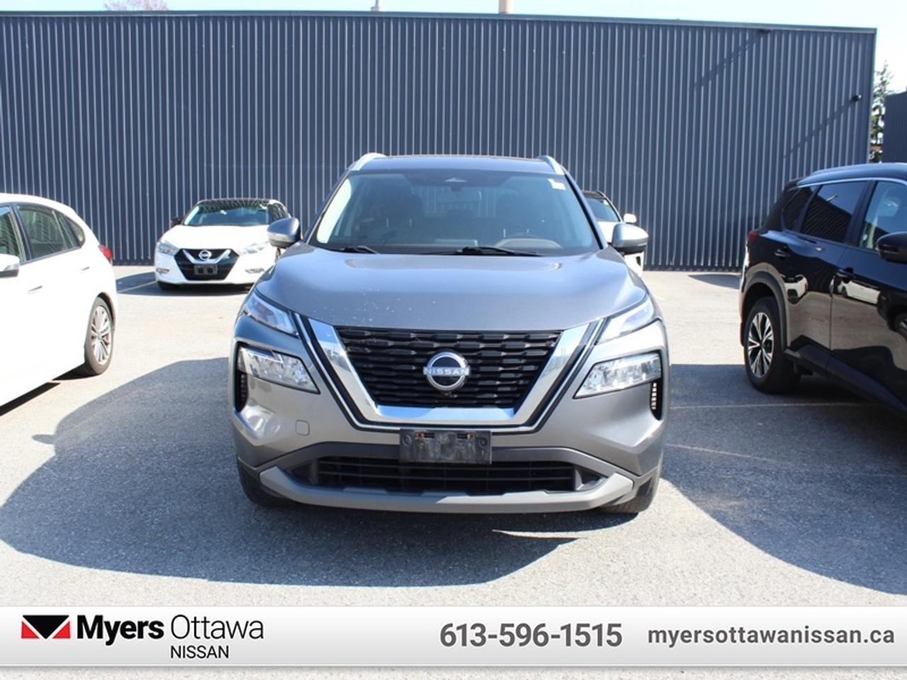 2022 Nissan Rogue SV  - Moonroof -  Apple CarPlay Photo