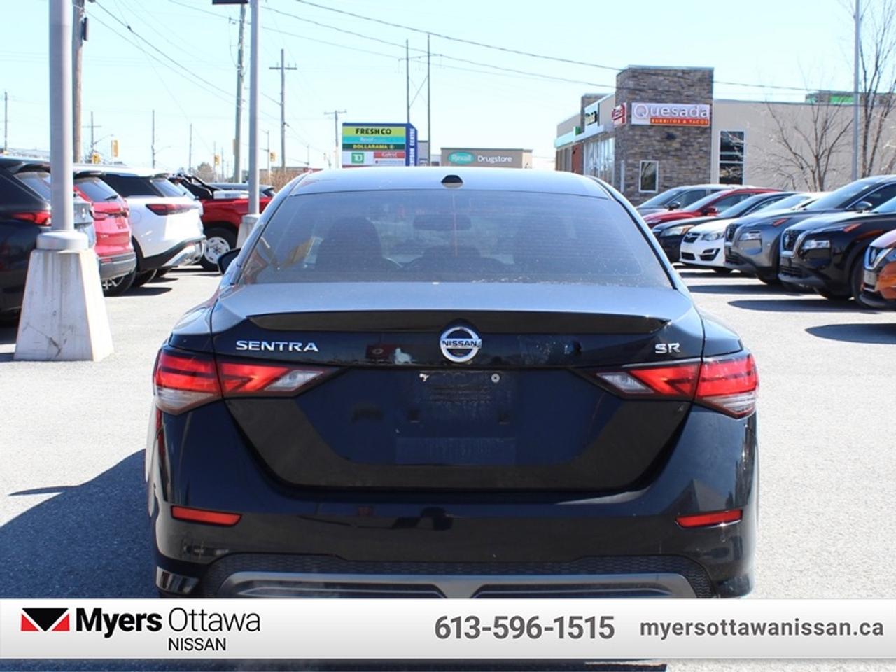 2022 Nissan Sentra SR Photo