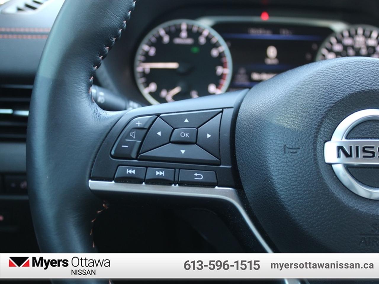 2022 Nissan Sentra SR Photo