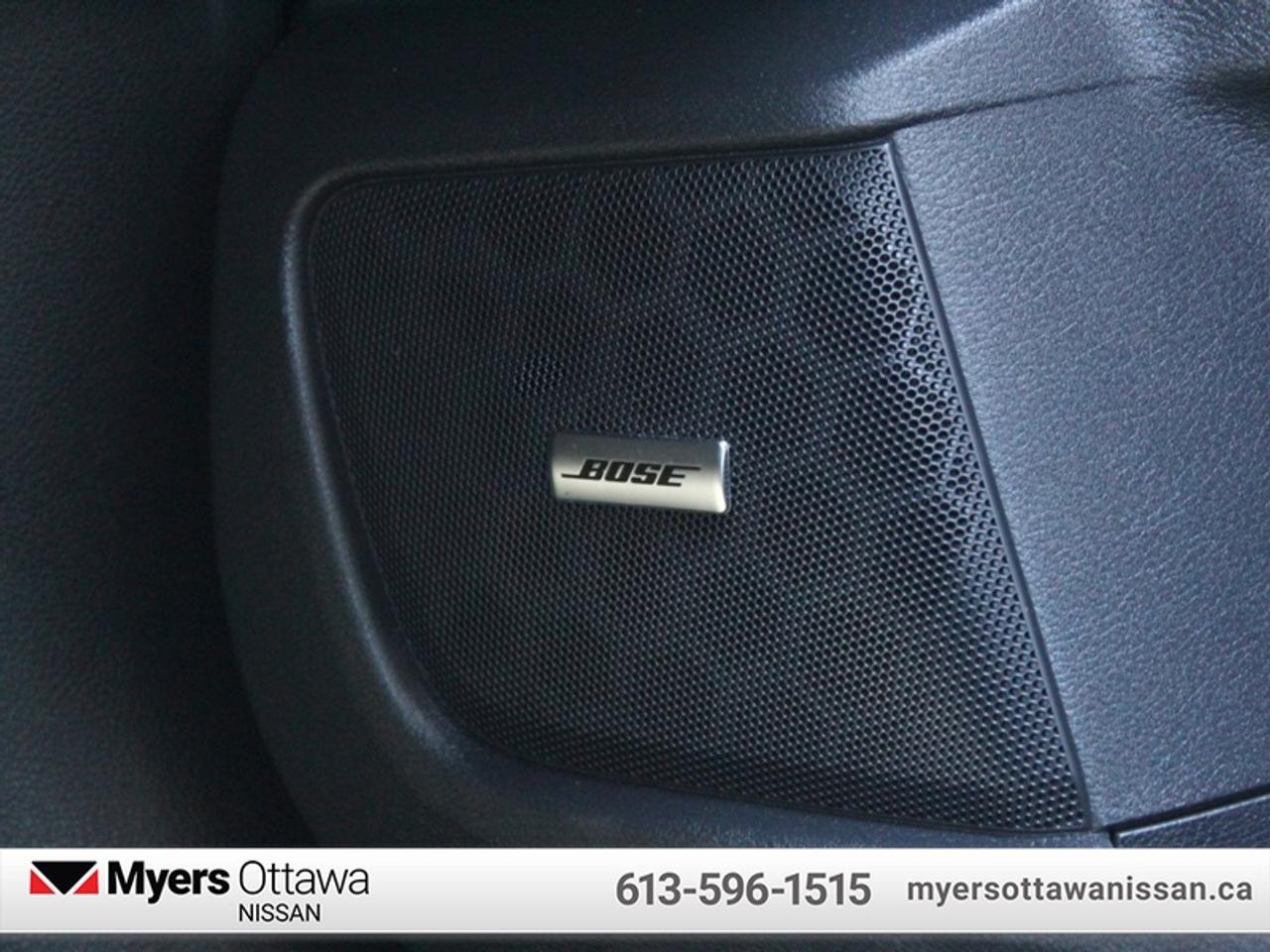 2022 Nissan Sentra SR Photo