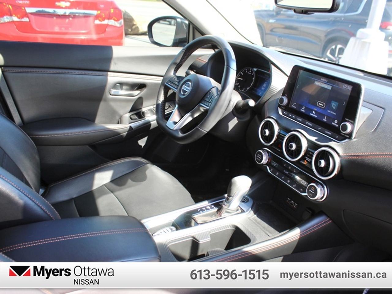 2022 Nissan Sentra SR Photo