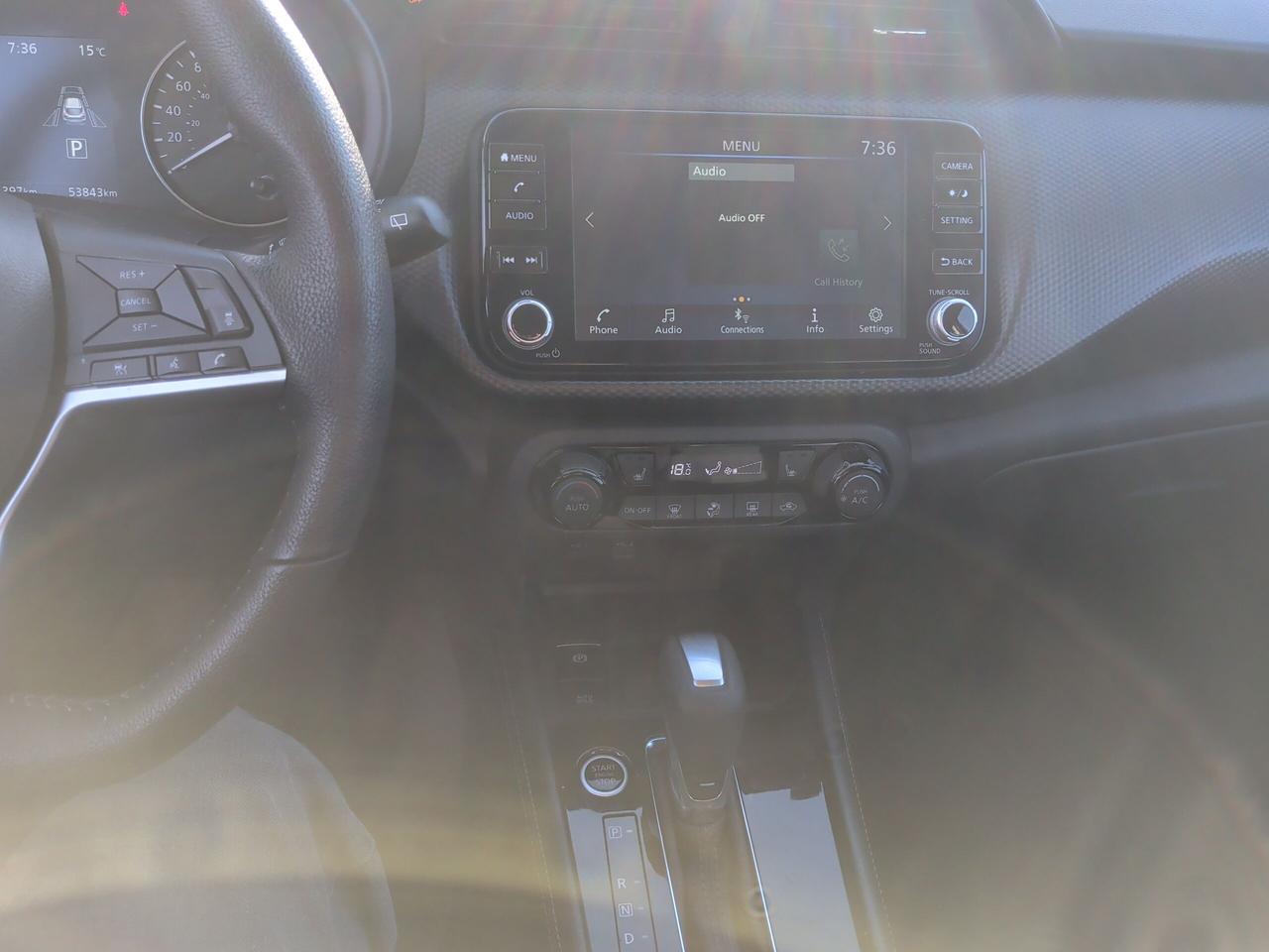 2025 Nissan Kicks Play SV