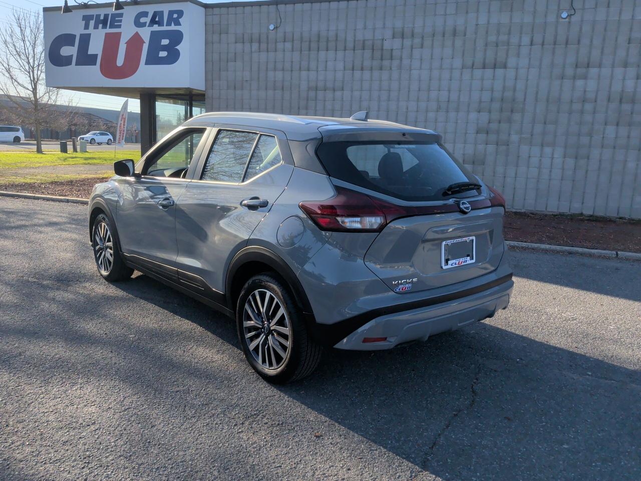 2025 Nissan Kicks Play SV Photo2