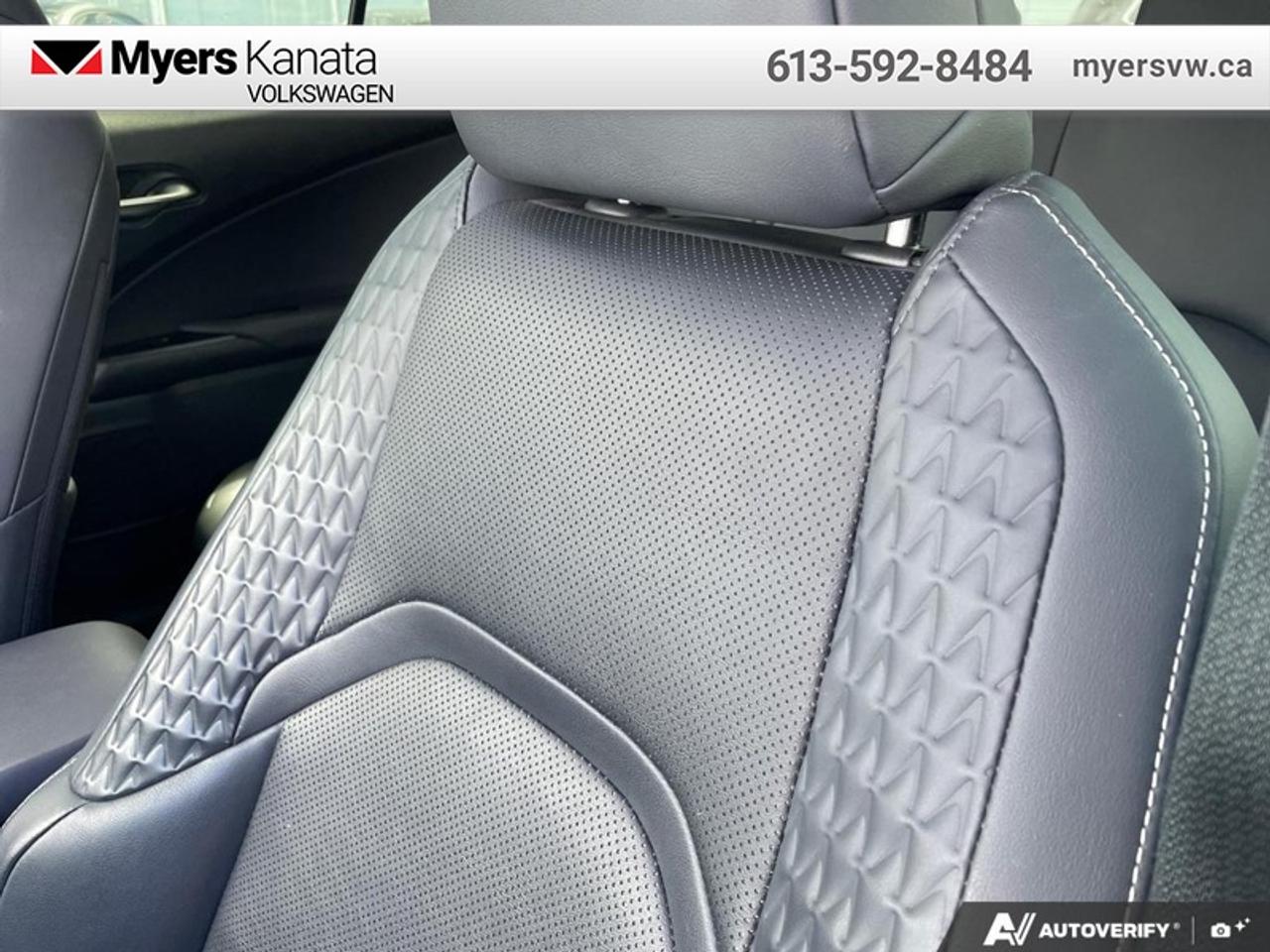 2021 Lexus UX 250h  - Navigation -  Sunroof -  Cooled Seats Photo
