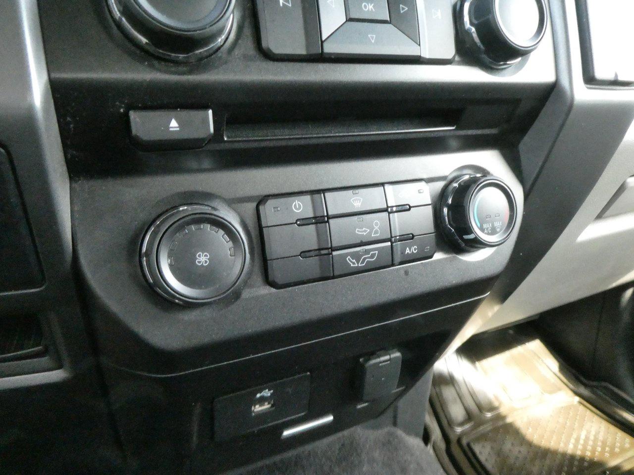 2017 Ford F-150 XLT | Backup Cam | Cruise | Photo