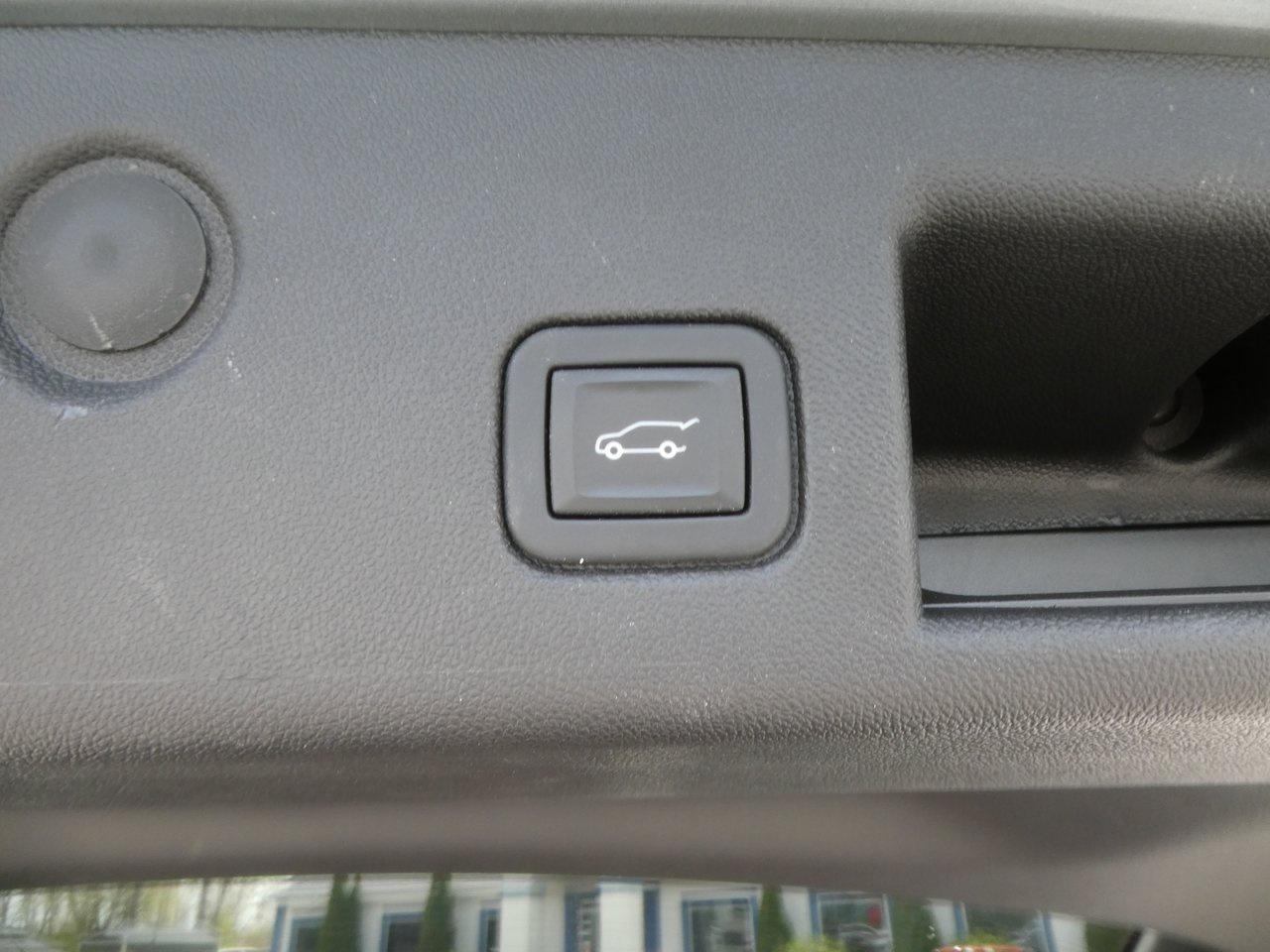 2024 Chevrolet Equinox RS | Heated Seats | Backup Cam | Leather | Photo