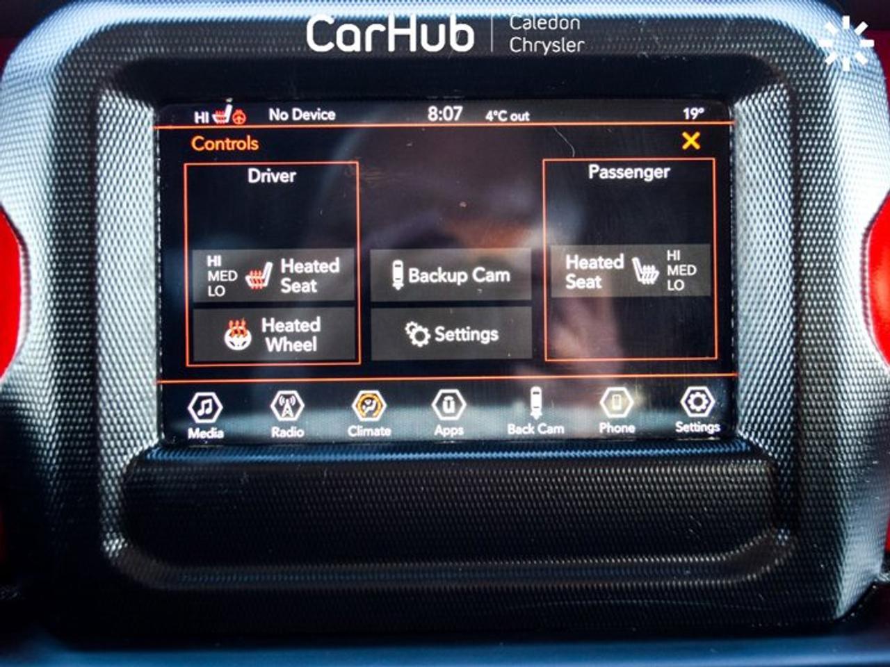 2018 Jeep Wrangler Unlimited Rubicon Dual Top Blind Spot Heated front Seats Photo