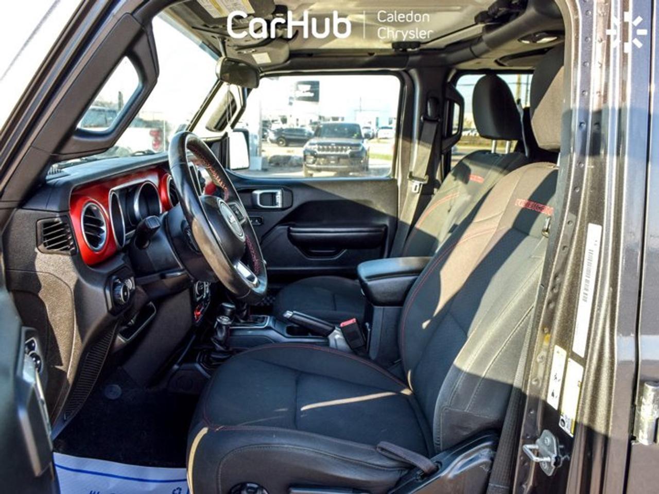 2018 Jeep Wrangler Unlimited Rubicon Dual Top Blind Spot Heated front Seats Photo