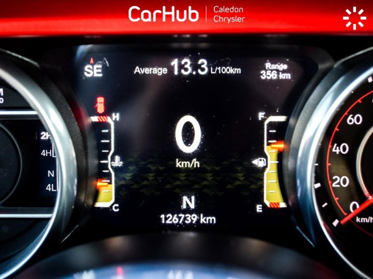 2018 Jeep Wrangler Unlimited Rubicon Dual Top Blind Spot Heated front Seats Photo