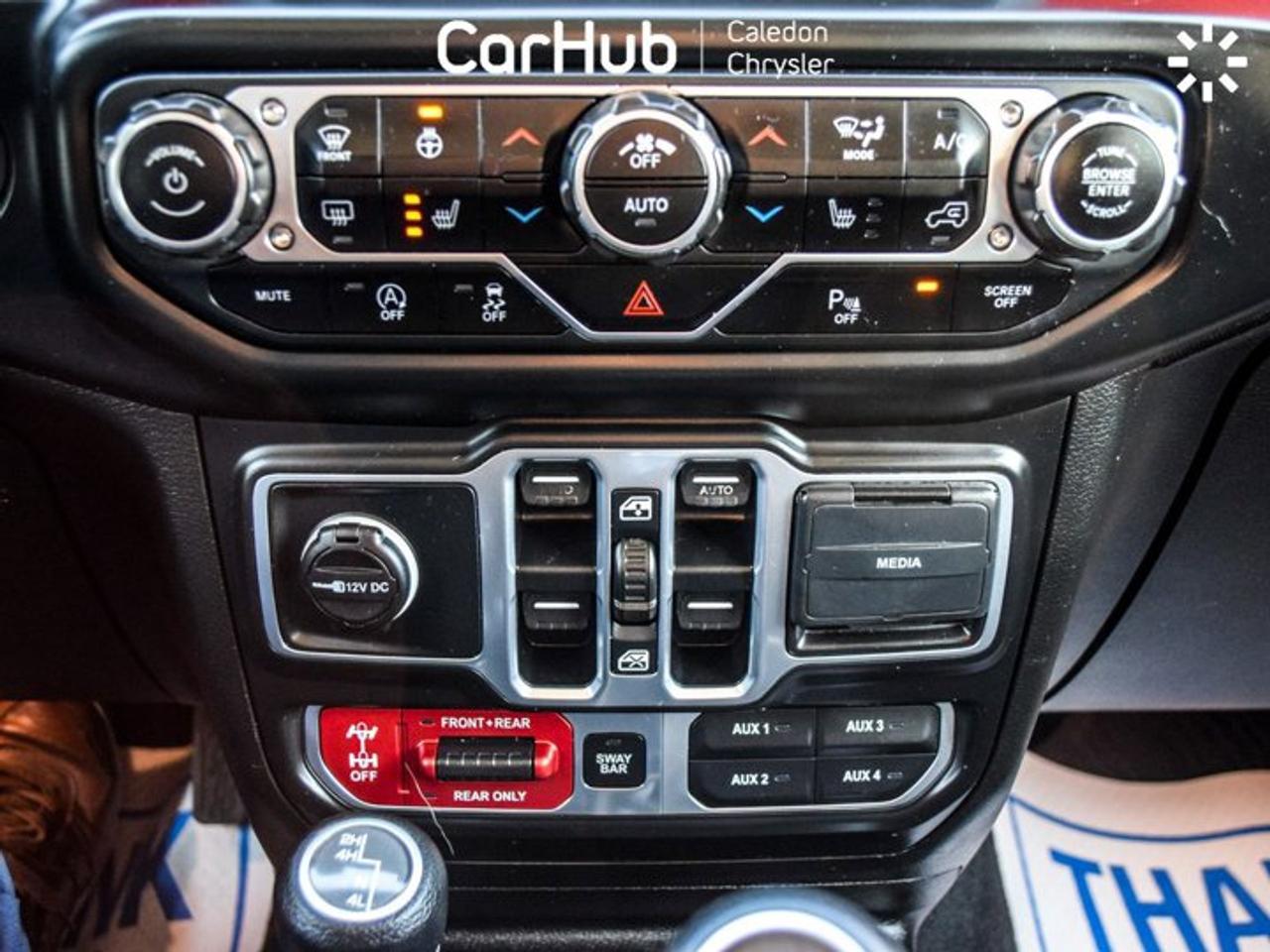 2018 Jeep Wrangler Unlimited Rubicon Dual Top Blind Spot Heated front Seats Photo