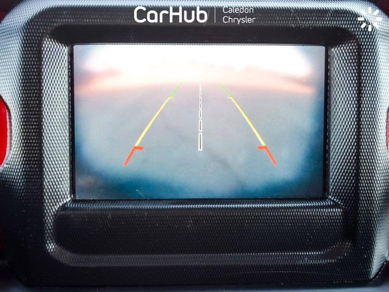 2018 Jeep Wrangler Unlimited Rubicon Dual Top Blind Spot Heated front Seats Photo