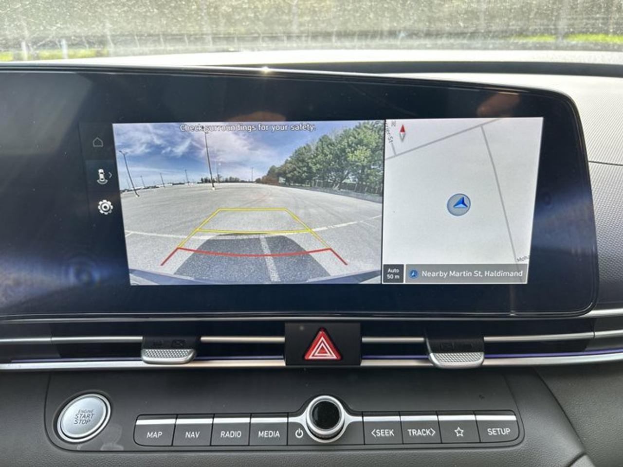 2024 Hyundai Elantra Preferred | One Owner | No Accidents | Heated Steering Photo