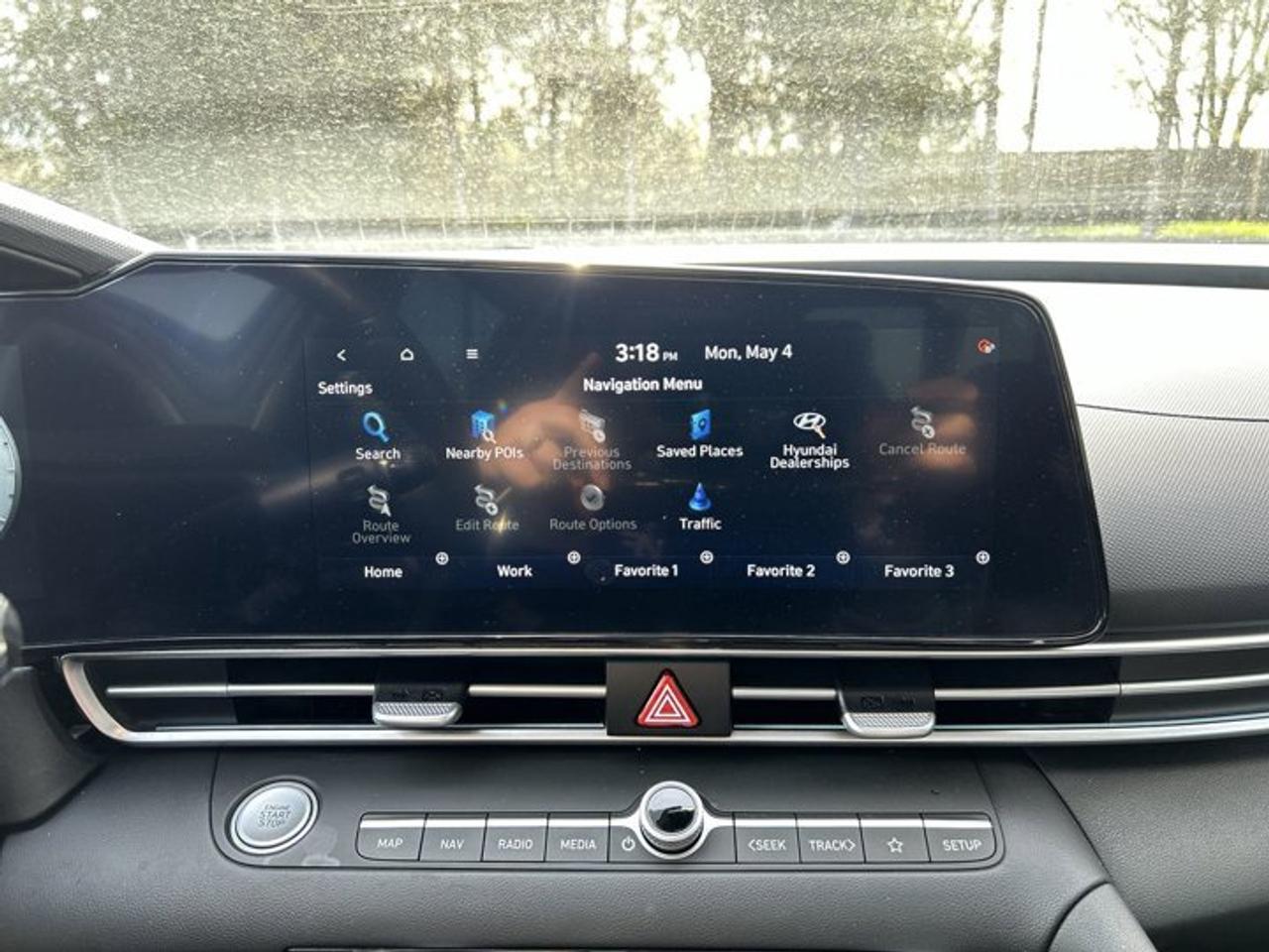 2024 Hyundai Elantra Preferred | One Owner | No Accidents | Heated Steering Photo