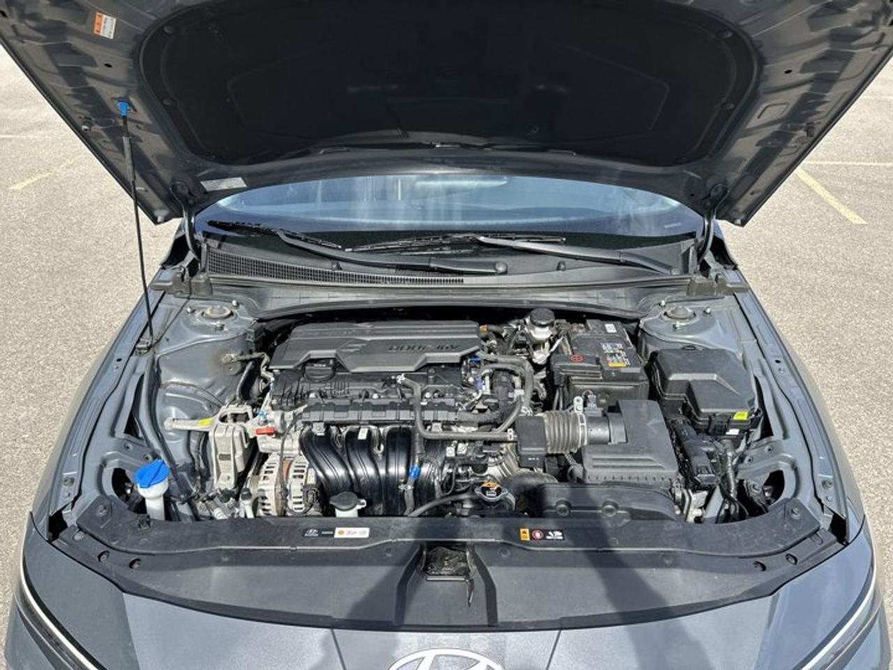 2024 Hyundai Elantra Preferred | One Owner | No Accidents | Heated Steering Photo