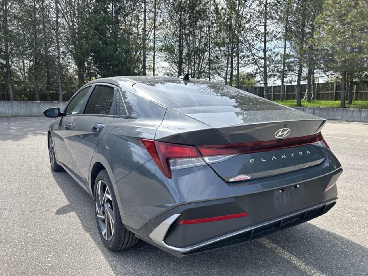 2024 Hyundai Elantra Preferred | One Owner | No Accidents | Heated Steering Photo