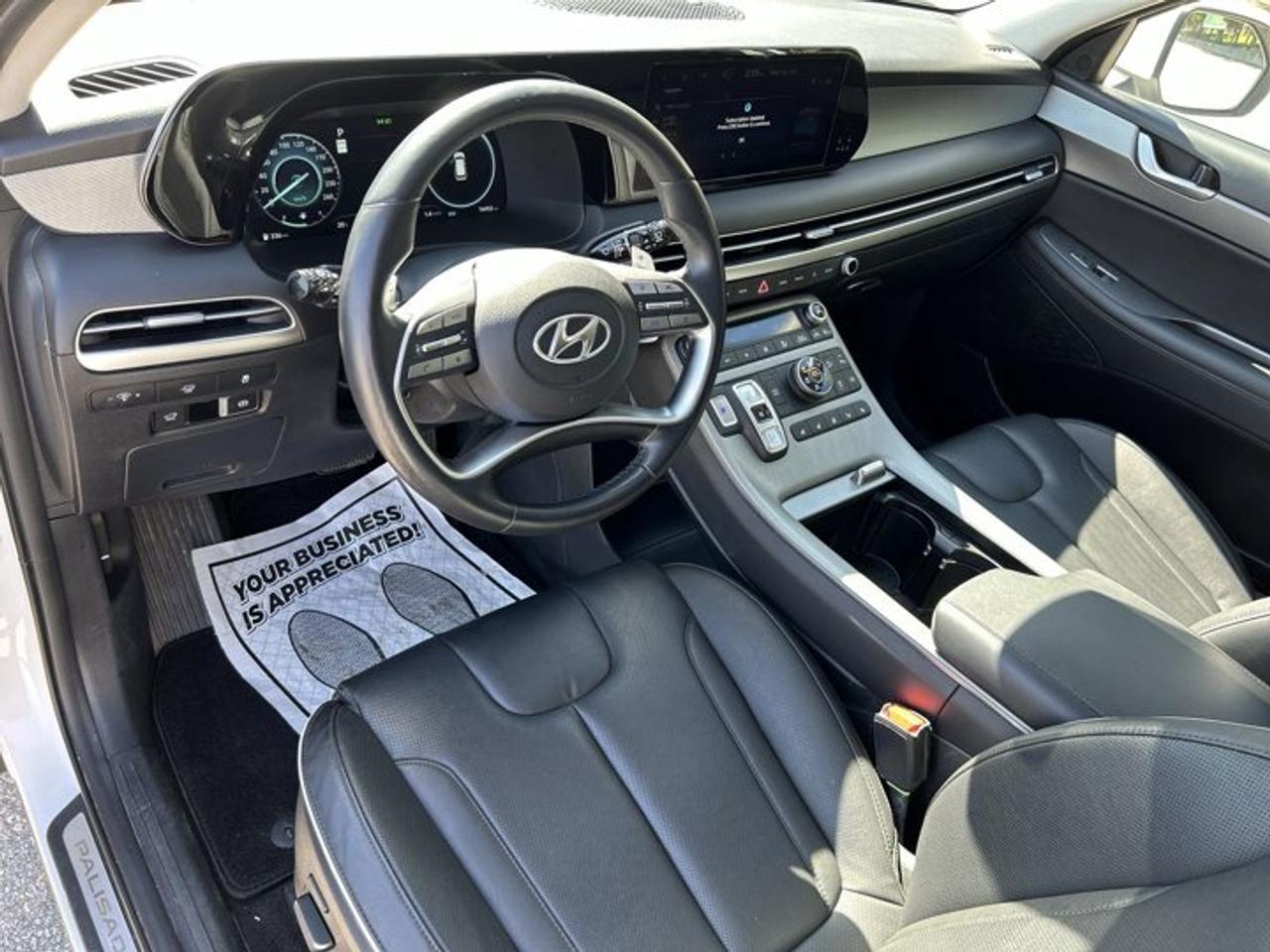 2024 Hyundai PALISADE Urban AWD | No Accidents | Leather Seats Photo