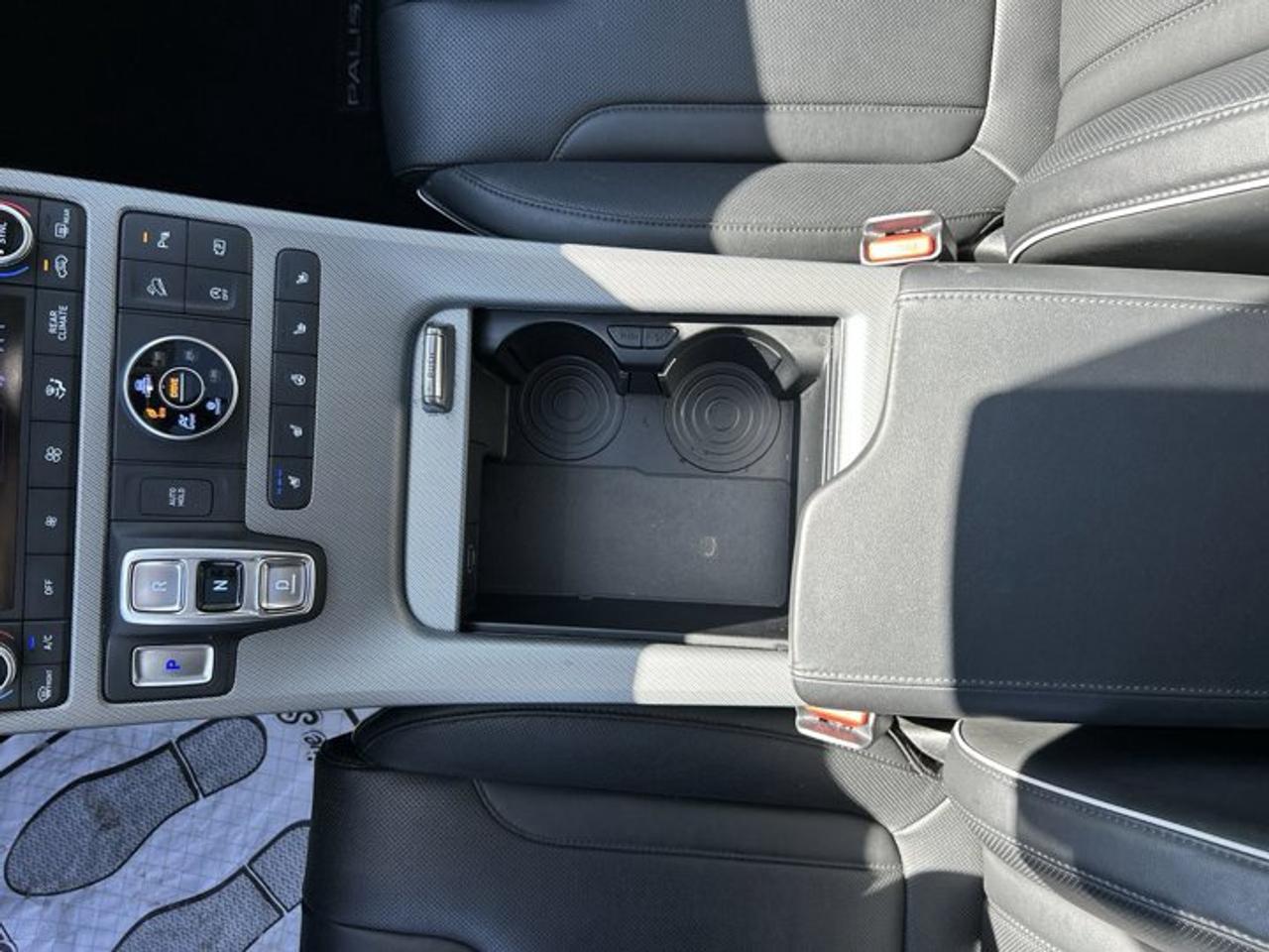 2024 Hyundai PALISADE Urban AWD | No Accidents | Leather Seats Photo