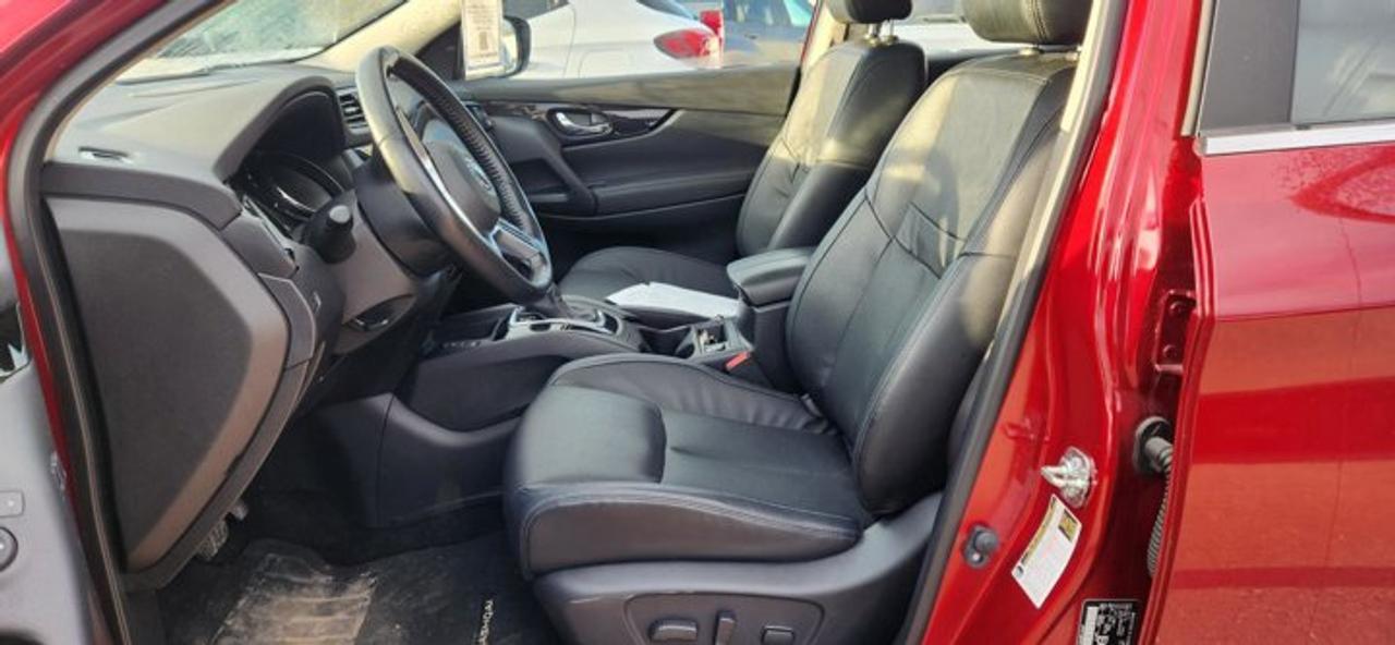 2023 Nissan Qashqai AWD SV | One Owner | No Accidents | Leather Seats Photo