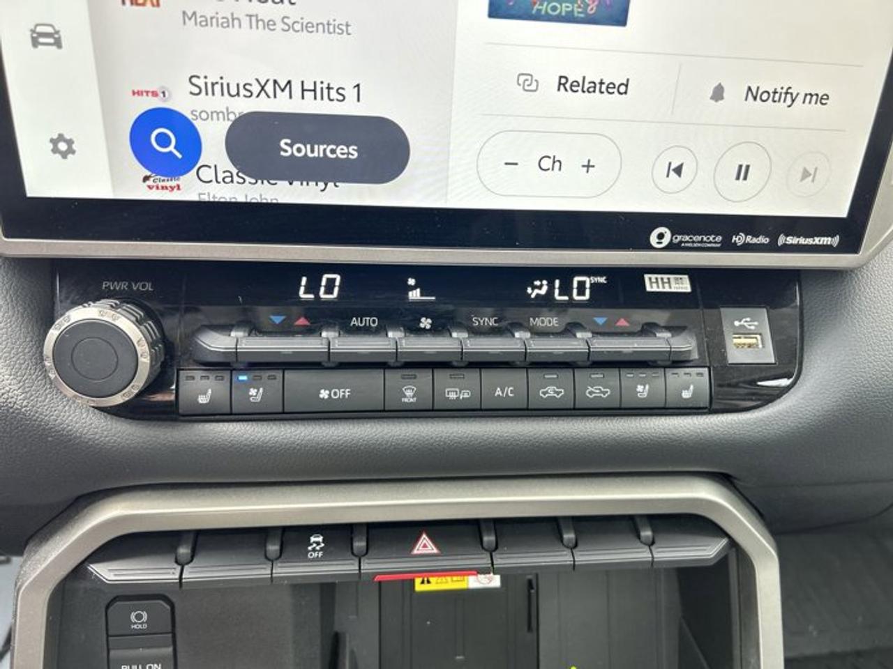 2023 Toyota Tundra Limited Crewmax 5.5' 4x4 | Leather Seats Photo