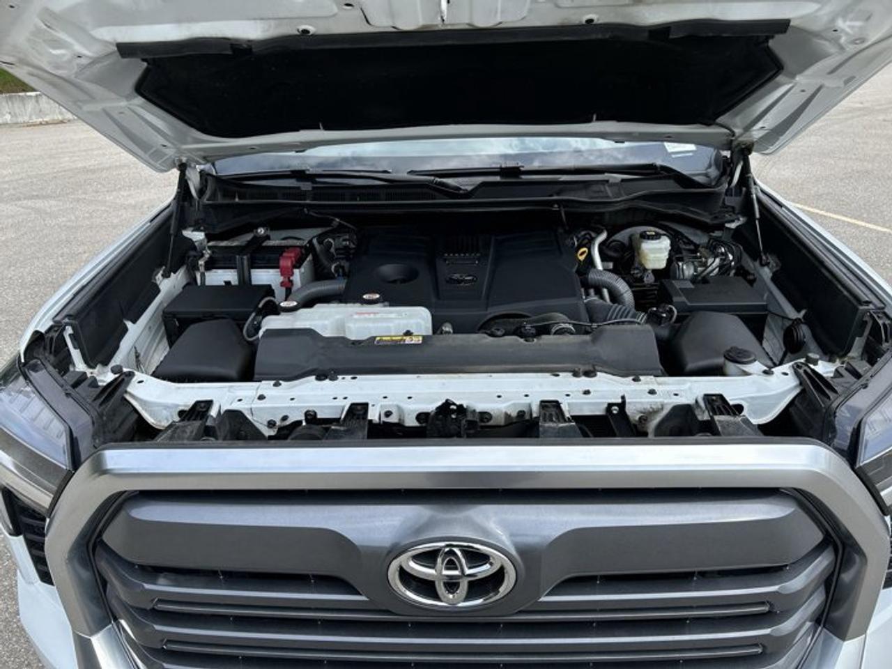 2023 Toyota Tundra Limited Crewmax 5.5' 4x4 | Leather Seats Photo