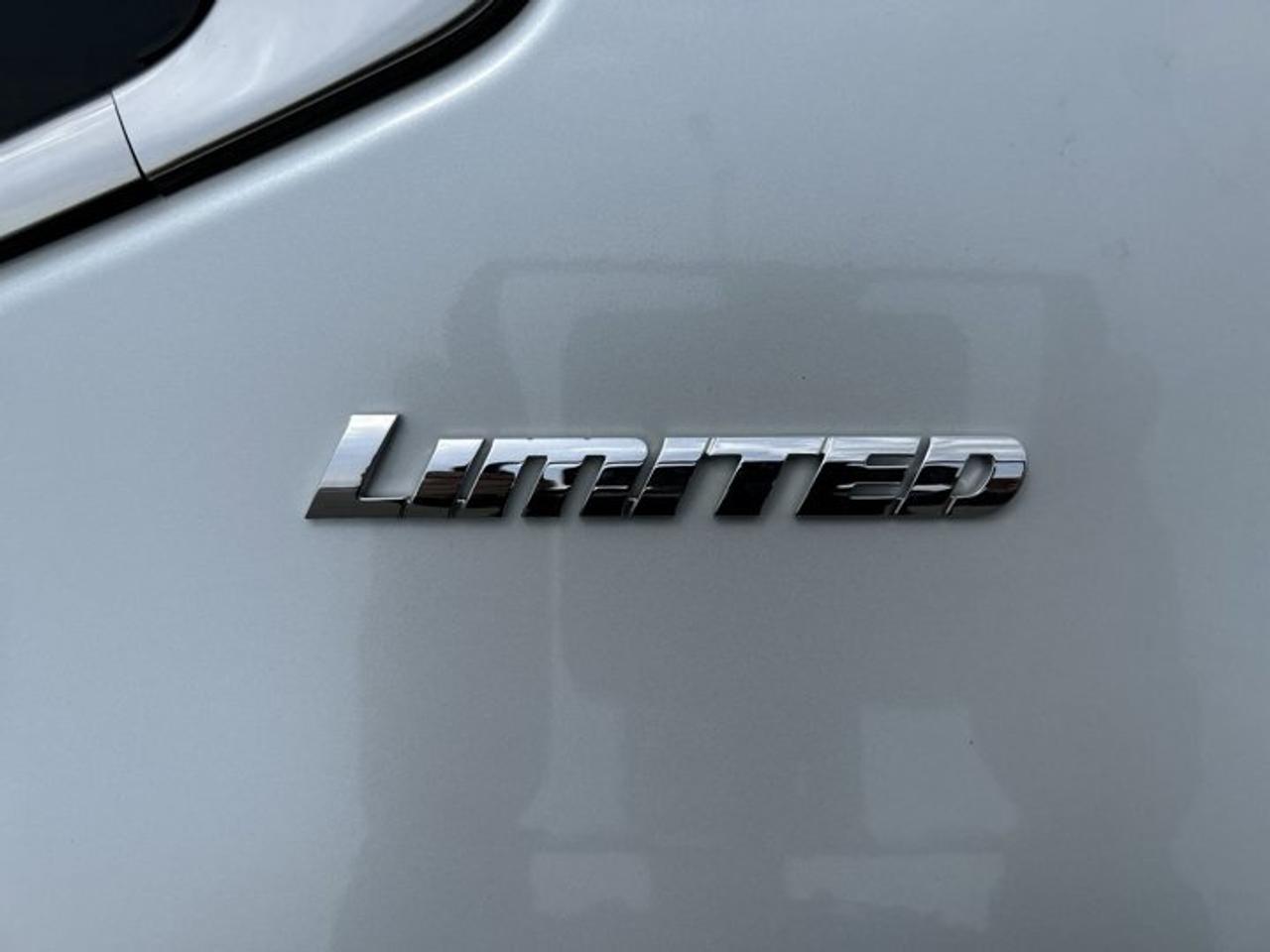 2023 Toyota Tundra Limited Crewmax 5.5' 4x4 | Leather Seats Photo