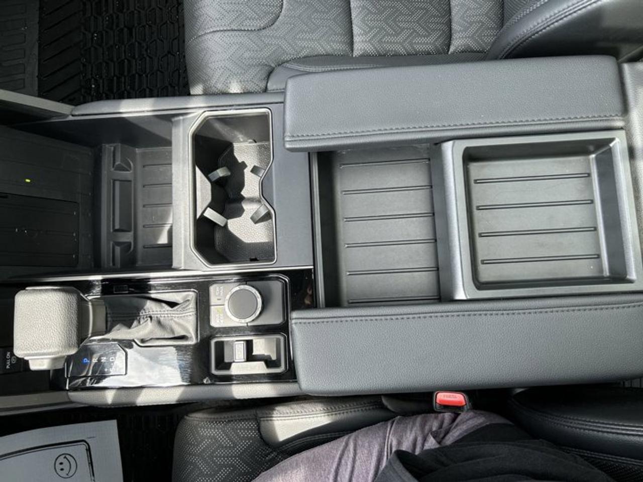 2023 Toyota Tundra Limited Crewmax 5.5' 4x4 | Leather Seats Photo