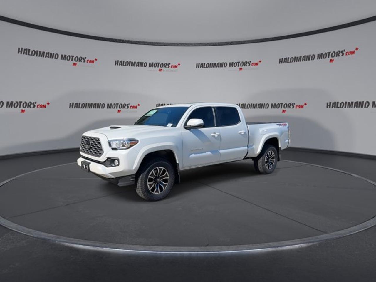 2023 Toyota Tacoma TRD Sport Double Cab 6' Bed 4x4 | Leather Seats Photo