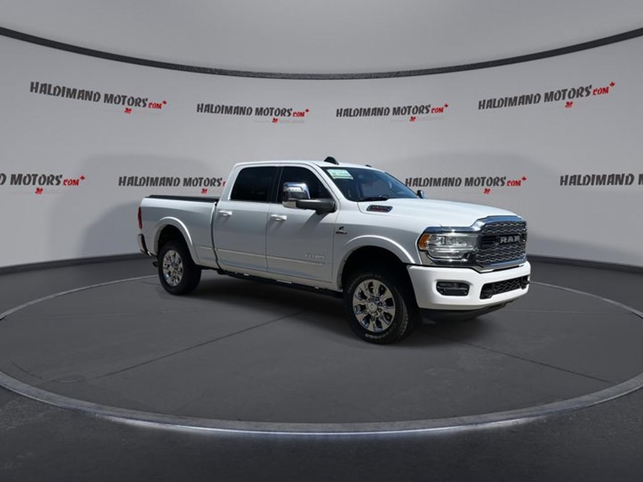 2023 RAM 2500 Limited Crew Cab 6'4 Box 4x4 | No Accidents Photo