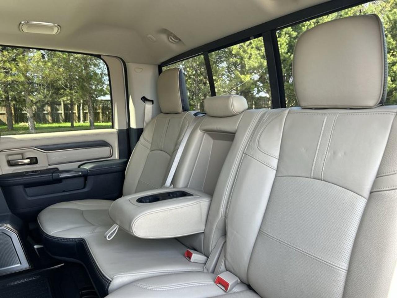 2023 RAM 2500 Limited Crew Cab 6'4 Box 4x4 | No Accidents Photo