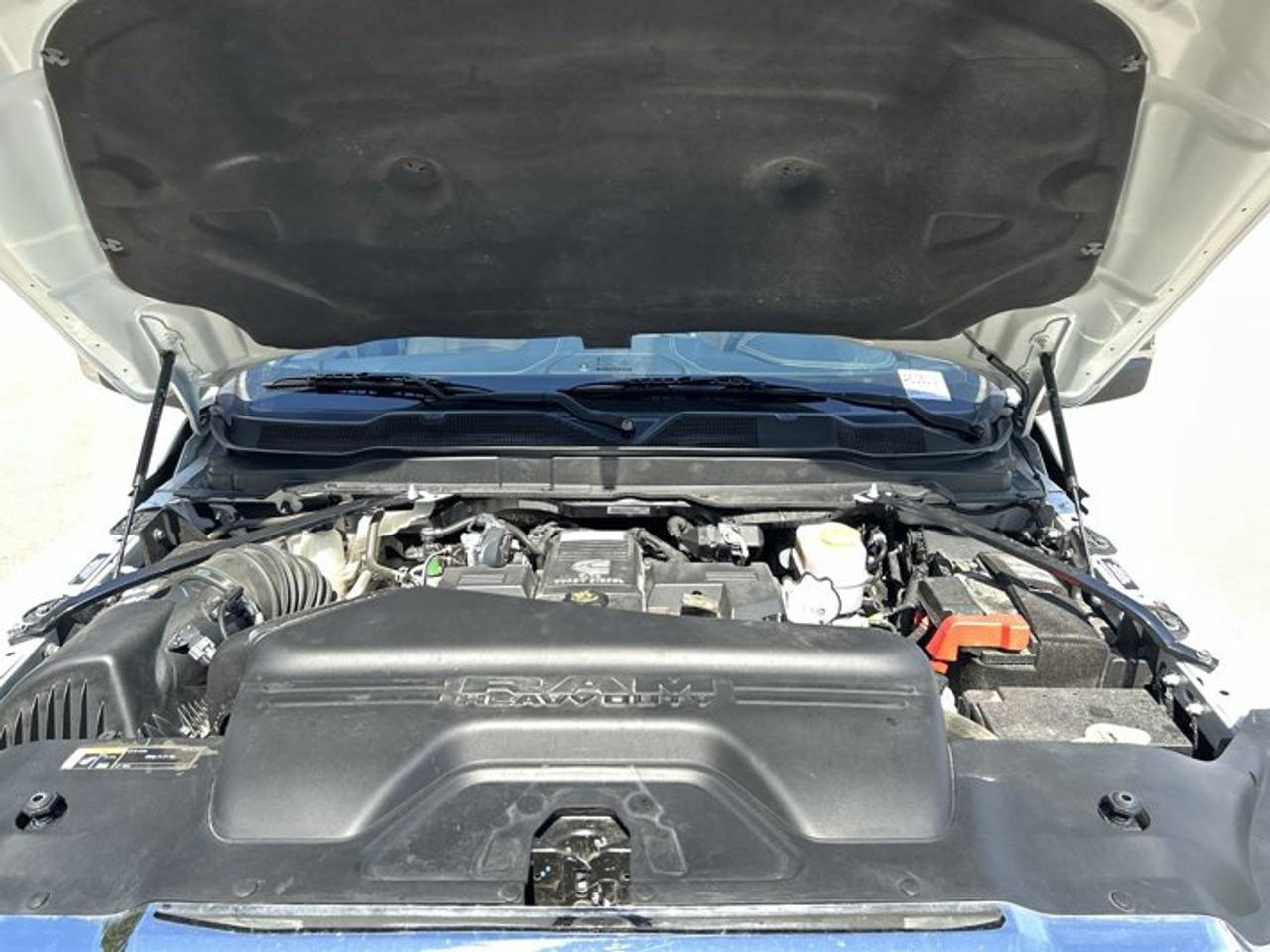 2023 RAM 2500 Limited Crew Cab 6'4 Box 4x4 | No Accidents Photo