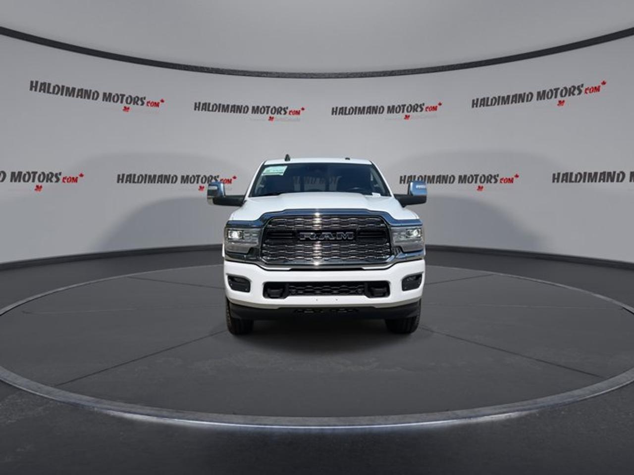 2023 RAM 2500 Limited Crew Cab 6'4 Box 4x4 | No Accidents Photo2